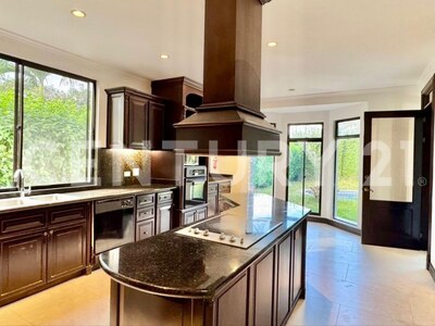 Se alquila hermosa casa en Santa Ana, en exclusivo Condominio Valle del Sol — Foto 7