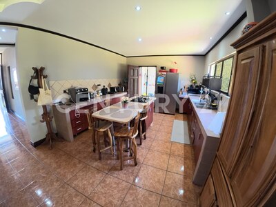 Se vende hermosa casa en San Vicente de Moravia — Foto 14