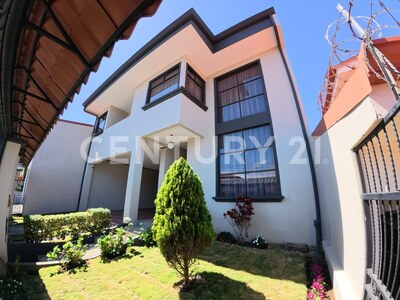 Se vende hermosa casa en San Vicente de Moravia — Foto 3