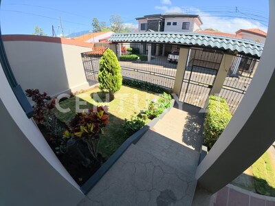 Se vende hermosa casa en San Vicente de Moravia — Foto 6