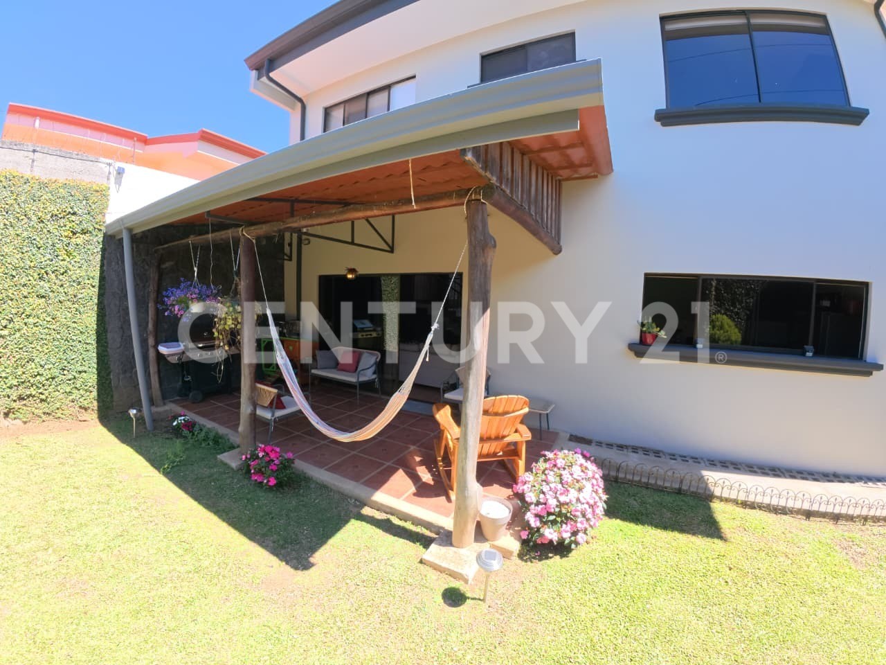 Se vende hermosa casa en San Vicente de Moravia — Foto 18