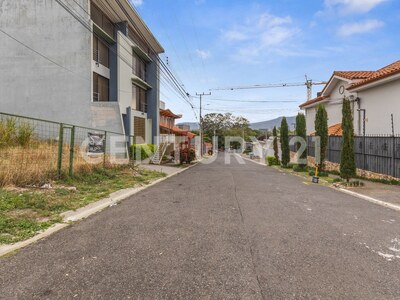 SE VENDE LOTE UNICO EN ROHRMOSER PARA DESARROLLO — Foto 5