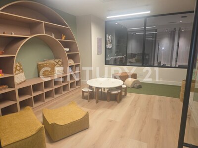 Se alquila hermoso apartamento en edificio nuevo y exclusivo Parkwood. — Foto 25
