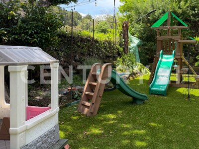 Se vende residencia de Lujo en San Rafael de Heredia — Foto 25