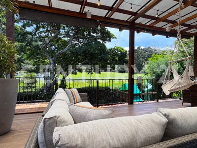 Se vende residencia de Lujo en San Rafael de Heredia — Foto 30