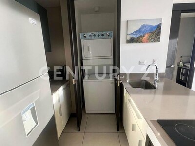Alquiler de precioso apartamento amoblado en torre Rohrmoser — Foto 4
