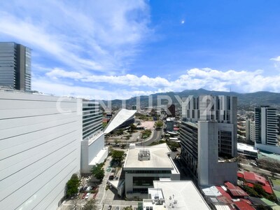 Alquiler de precioso apartamento amoblado en torre Rohrmoser — Foto 9
