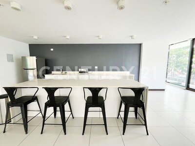 Alquiler de precioso apartamento amoblado en torre Rohrmoser — Foto 16