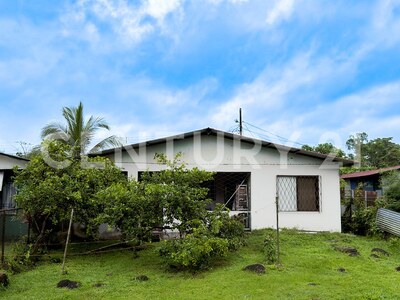 Venta de propiedad con casa en Roxana, Pococí. — Foto 16