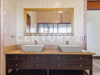 Hacienda Los Reyes | Residencia de Lujo | Piscina Privada | 5 Habitaciones — Foto 27