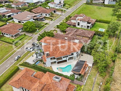 Hacienda Los Reyes | Residencia de Lujo | Piscina Privada | 5 Habitaciones — Foto 2
