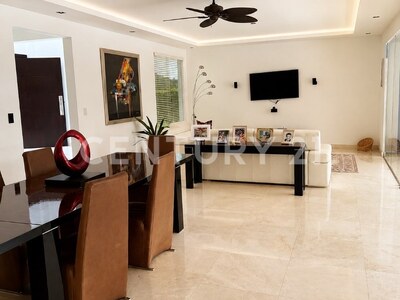 Se vende hermosa casa en Condominio Valle del Sol con espectacular vista al campo de Golf. — Foto 4
