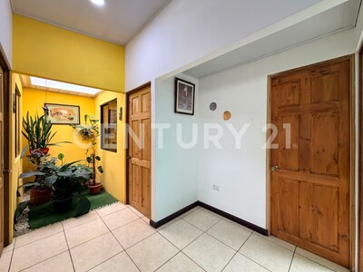 Venta de casa independiente en Purral, Goicohechea — Foto 9