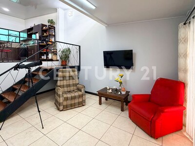 Venta de casa independiente en Purral, Goicohechea — Foto 3