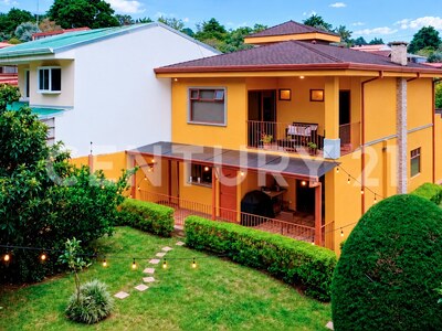 Venta de casa independiente en Los Angeles de San Rafael de Heredia