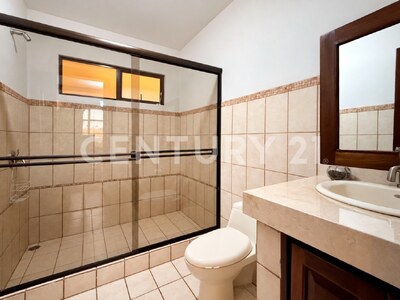 Venta de casa independiente en Los Angeles de San Rafael de Heredia — Foto 18