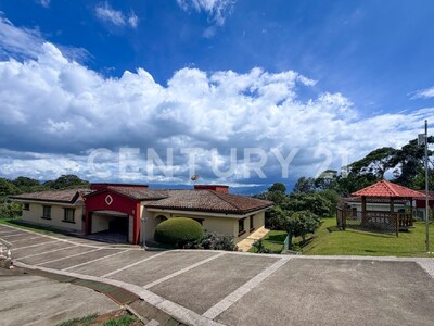 Venta de Casa en Condominio en San Isidro de Heredia — Foto 5