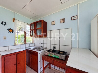 Venta de Casa con apartamento en Pococí, Buenos Aires — Foto 2