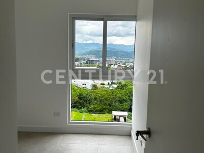 Venta | Condominio Monte Alto | 3 Habitaciones | Vistas Panorámicas — Foto 11