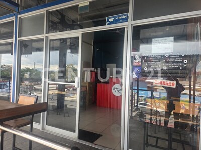 Plaza comercial en venta, excelente ubicación y potencial de rentabilidad — Foto 10