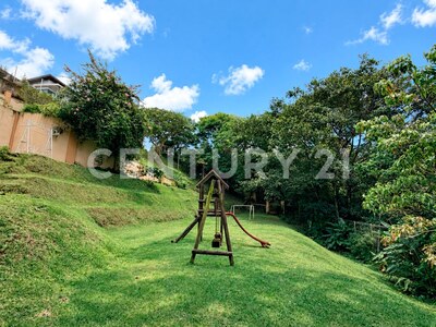 Casa en venta con vistas al bosque en San Ramón de Tres Ríos | 807 m² — Foto 42