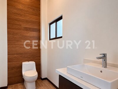 Casa en venta con vistas al bosque en San Ramón de Tres Ríos | 807 m² — Foto 17