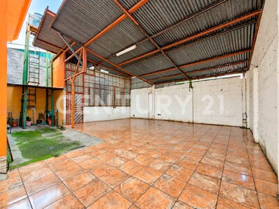 Venta de Casa con gran potencial de ampliación en San Miguel de Desamparados — Foto 24