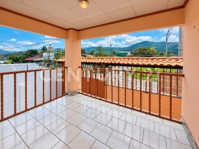 Venta de Casa con gran potencial de ampliación en San Miguel de Desamparados — Foto 16