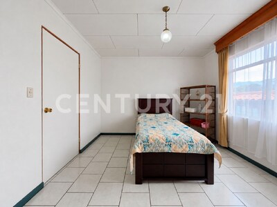 Venta de Casa con gran potencial de ampliación en San Miguel de Desamparados — Foto 22