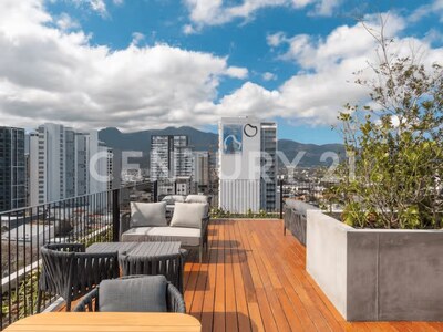 Se vende Hermoso Apartamento en la exclusiva zona de Rohrmoser. Edificio Babylon — Foto 18